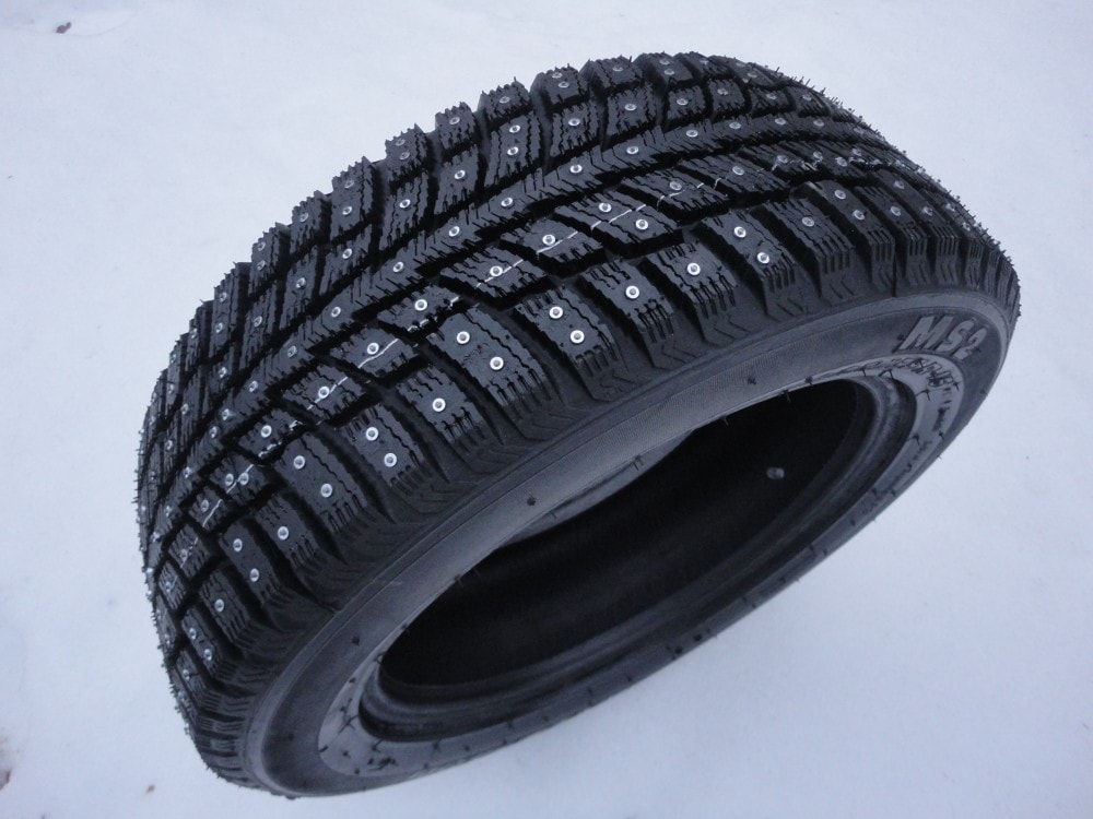 205/55R16 91T Galaxie Ecoopony MS2 SPORT (430 Glued Studs)