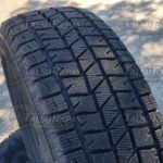 215/60R17 SAILUN Ice Blazer Arctic SUV 96T (2025)
