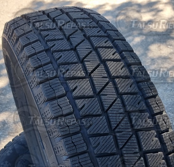 225/60R17 SAILUN Ice Blazer Arctic SUV 99T (2025)