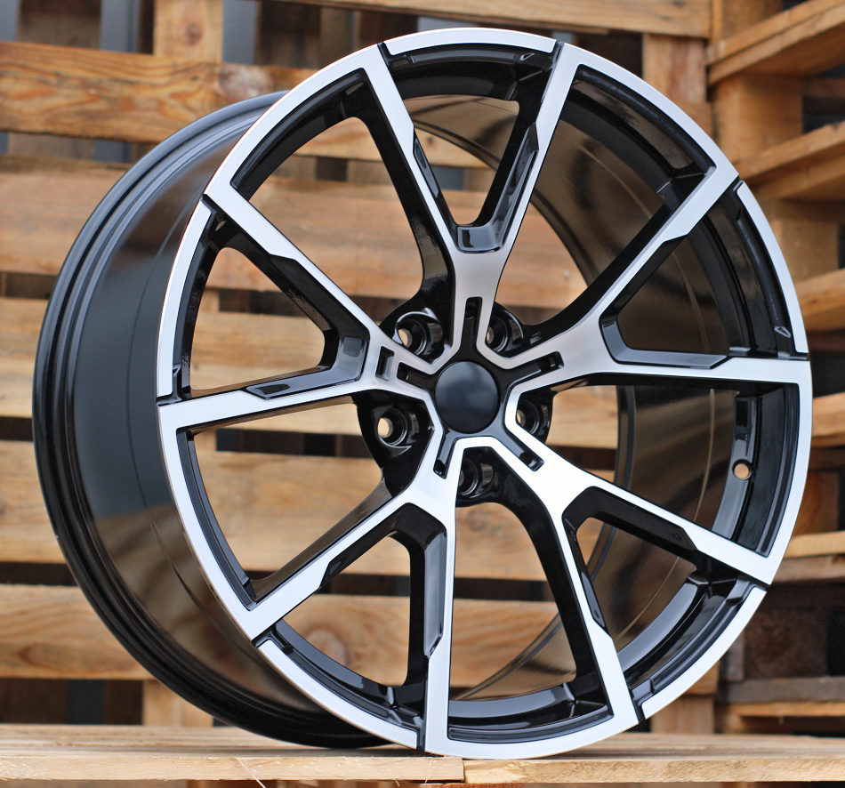 Diski R17 5x120 J7.5 ET40 RACINGLINE B5601 BMW Black Polished