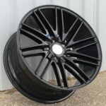 Diski R20 5×120 J8.5 ET33 RACINGLINE LU579 Black