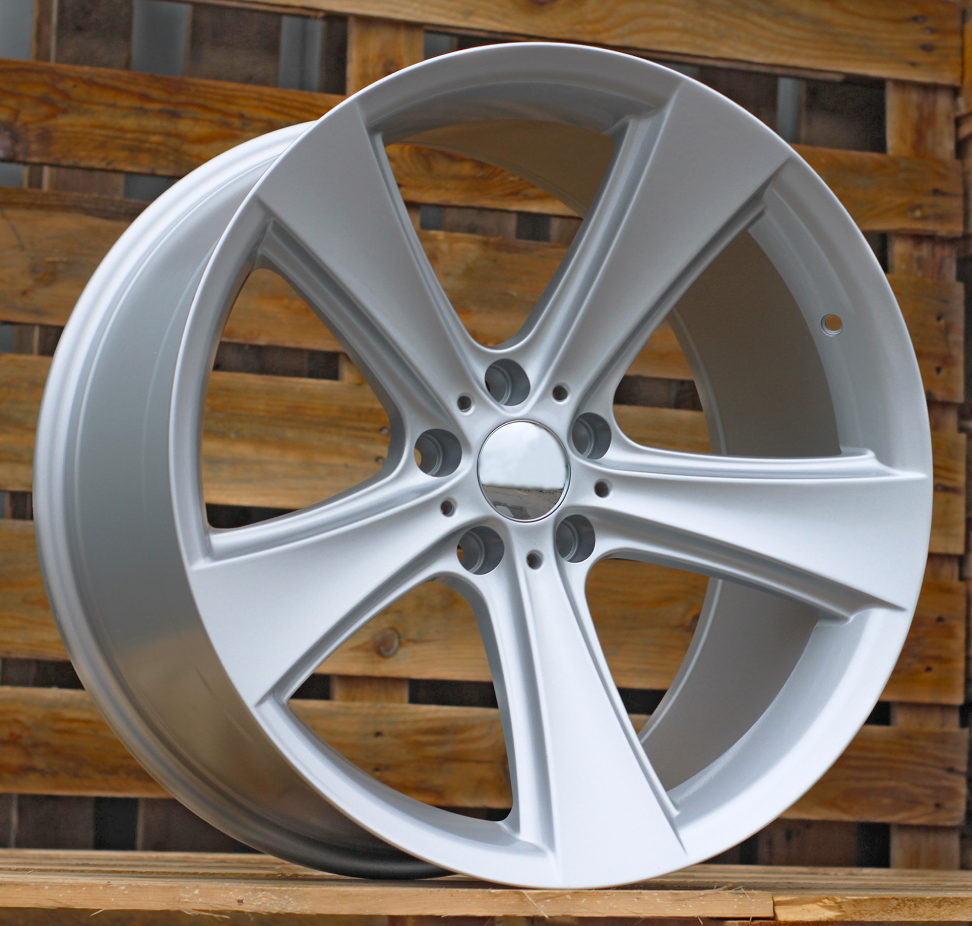 Diski R17 5x120 J9 ET20 RACINGLINE BK086 BMW Silver (Rear+Front)