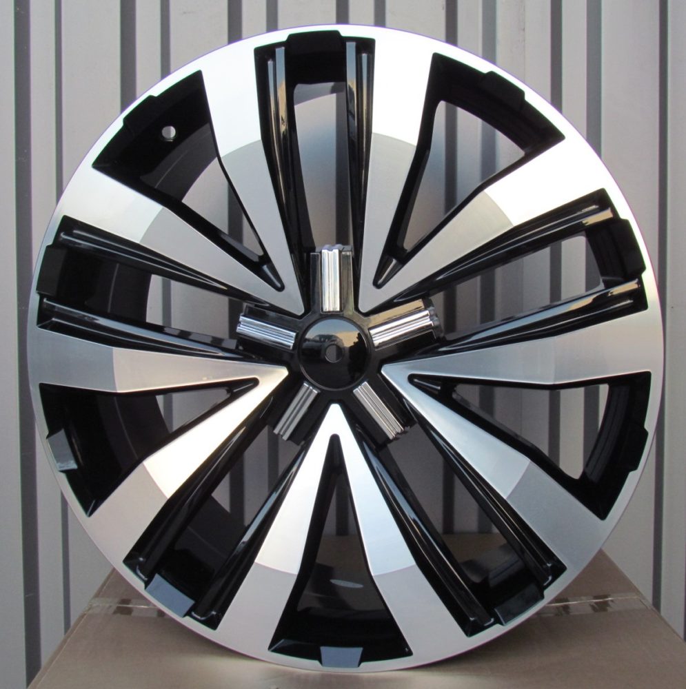 Diski R20 5x120 J8.5 ET45 RACINGLINE A5377 VW Black Polished