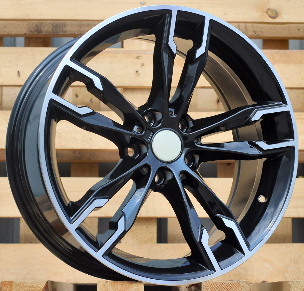 Diski R18 5x120 J8 ET30 RACINGLINE B1257 BMW Black Polished