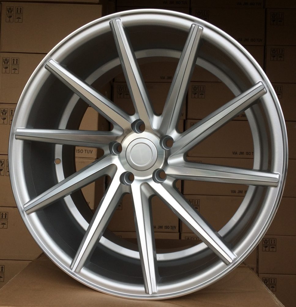 Diski R17 5x112 J7.5 ET38 RACINGLINE B1059 Silver Polished