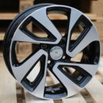 Diski R16 4×100 J6 ET43 RACINGLINE A422 KIA Black Polished