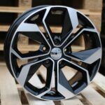 Diski R16 5×114.3 J6.5 ET41 RACINGLINE B5168 RENAULT Black Polished