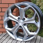 Diski R17 5×108 J7 ET50 RACINGLINE BK675 FORD Dark Shining