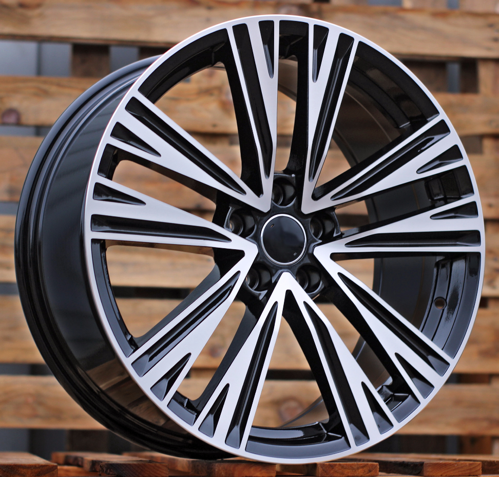 DISKI B1424 Audi 5×112 R18 J8 ET39 Black Polished