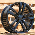 Diski R15 4×100 J6 ET45 RACINGLINE BK798 Black