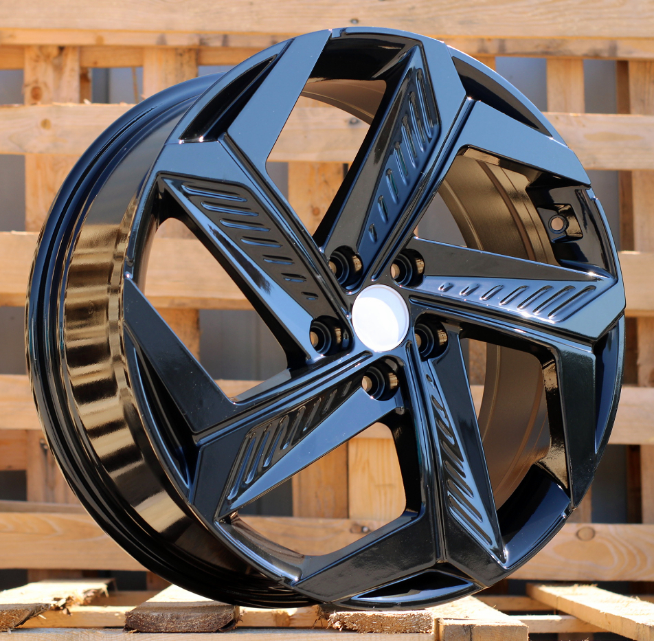 Diski R19 5x114.3 J7.5 ET51 RACINGLINE D1926 HYUNDAI Black