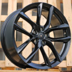 Diski R19 5×114.3 J8.5 ET40 RACINGLINE I5552 TESLA Black Half Matt