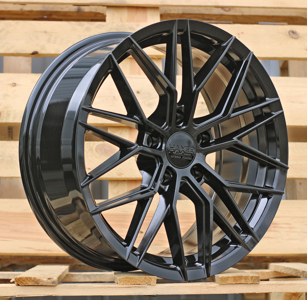 Diski R17 5x114.3 J7.5 ET40 HAXER HX035 Black (Hybrid Forged)
