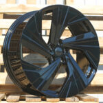 Diski R21 5×112 J8.5 ET40 RACINGLINE I5648 VW Black