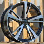 Diski R18 5×112 J8 ET40 RACINGLINE I5553 AUDI Black Polished