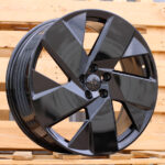 Diski R20 5×108 J8 ET50.5 RACINGLINE SR402 VOLVO Black (Hybrid Forged)