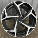 Diski R18 5×112 J8 ET44 RACINGLINE XE182 VW Black Polished