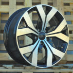 Diski R18 5×112 J8 ET44 RACINGLINE H617F VW Black Polished (HYBRID FORGED)