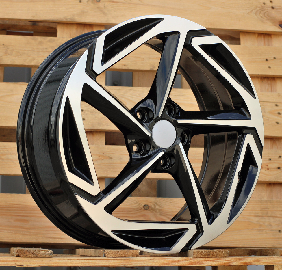 Diski R18 5x114.3 J7.5 ET51 RACINGLINE A5898 HYUNDAI Black Polished