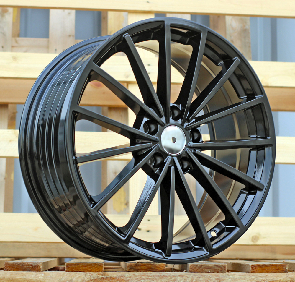 Diski R18 5x112 J8 ET45 RACINGLINE I0383 VW Black (Hybrid Forged)